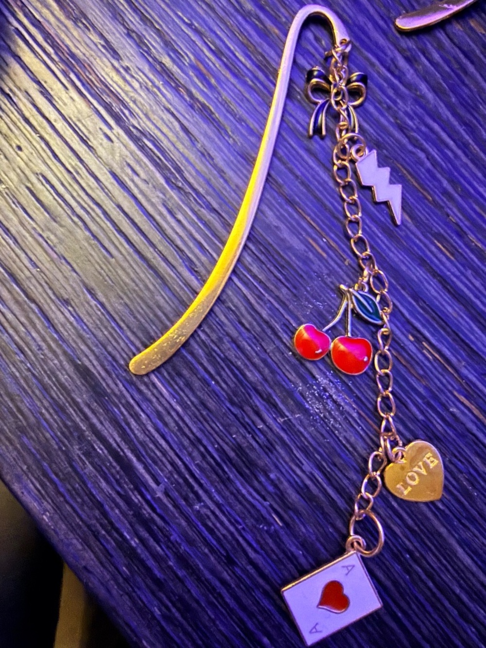 Charming handmade Gold Metal Multi-Charm Bookmark Playing Card Cherry Bow
